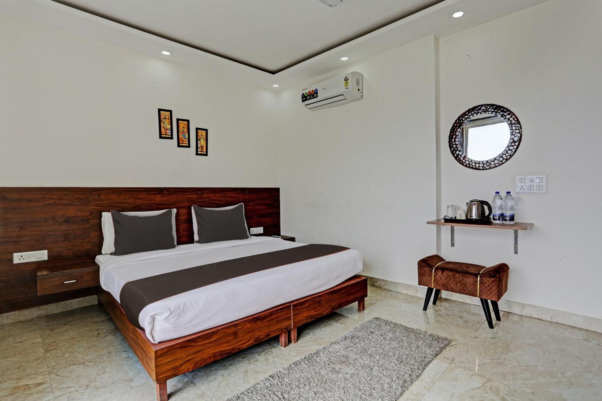 Hotel O Vikrant Residency Gurgaon Exterior photo