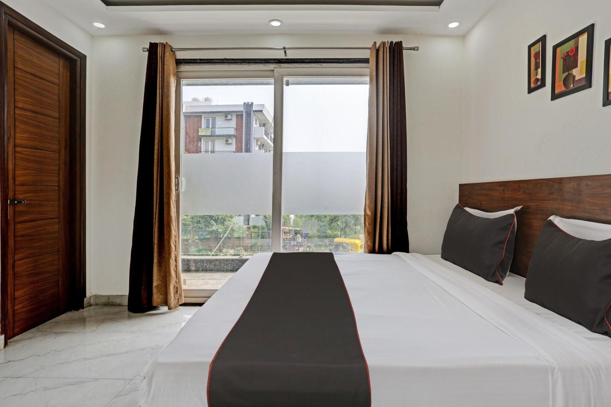 Hotel O Vikrant Residency Gurgaon Exterior photo