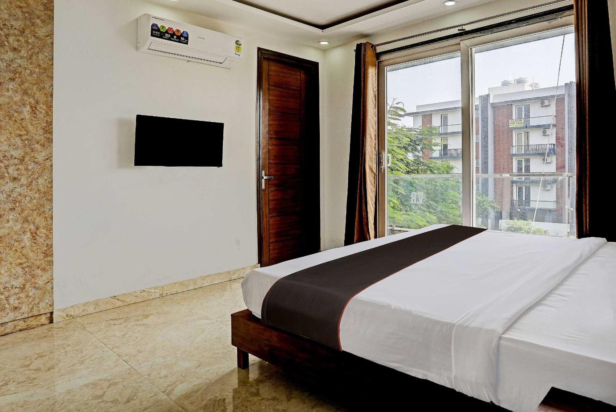 Hotel O Vikrant Residency Gurgaon Exterior photo